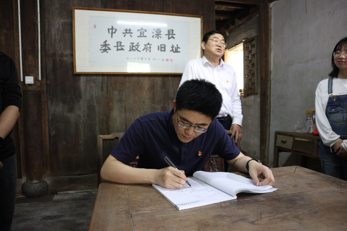图片8.jpg